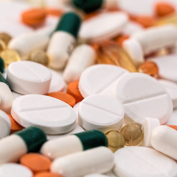 https://saferxmed.in/wp-content/uploads/2024/01/Medicine-600x600.jpg